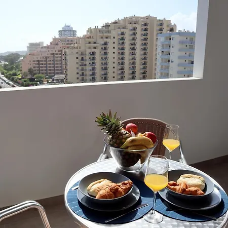 Apartment T1 Rocha Tower *
