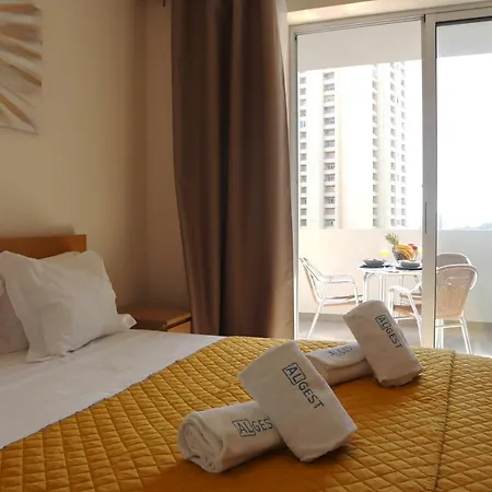 T1 Rocha Tower Apartment Portimao